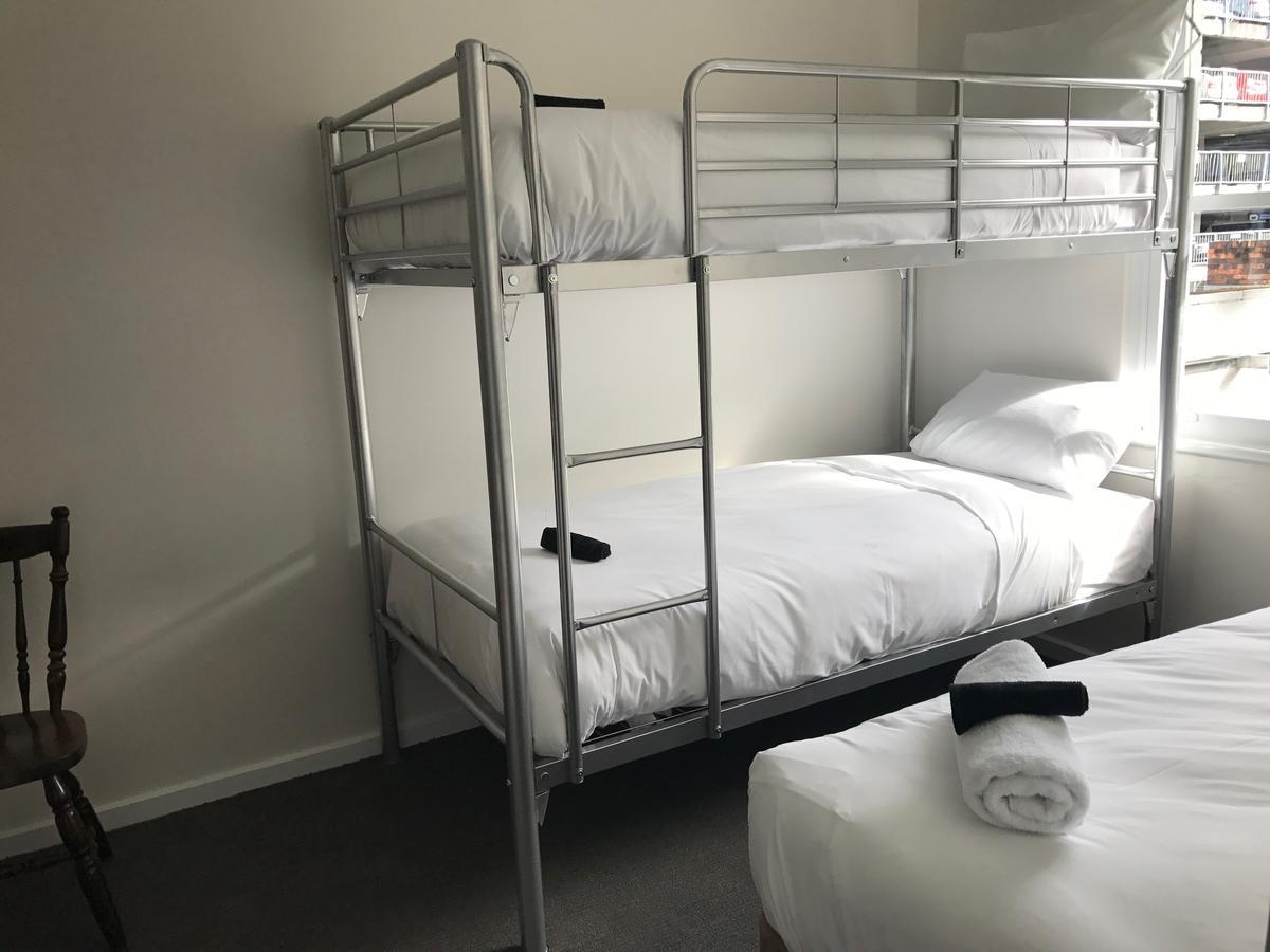 Okeefes Hotel Backpackers Launceston Exteriér fotografie